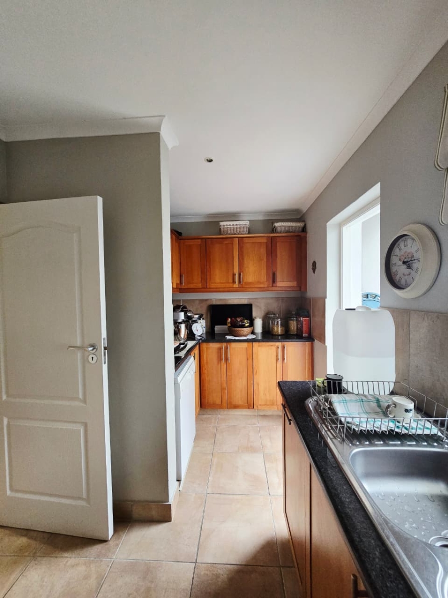 3 Bedroom Property for Sale in Kingswood Golf Estate Western Cape